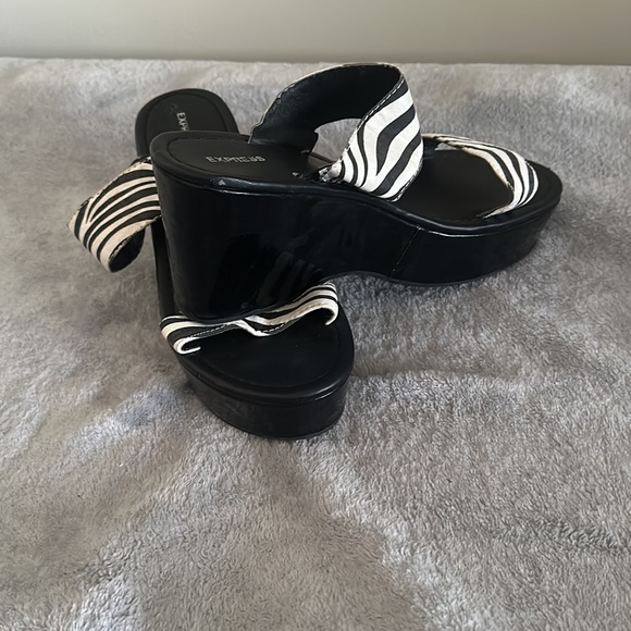 Zebra Express wedge sandals - Picture 2 of 3